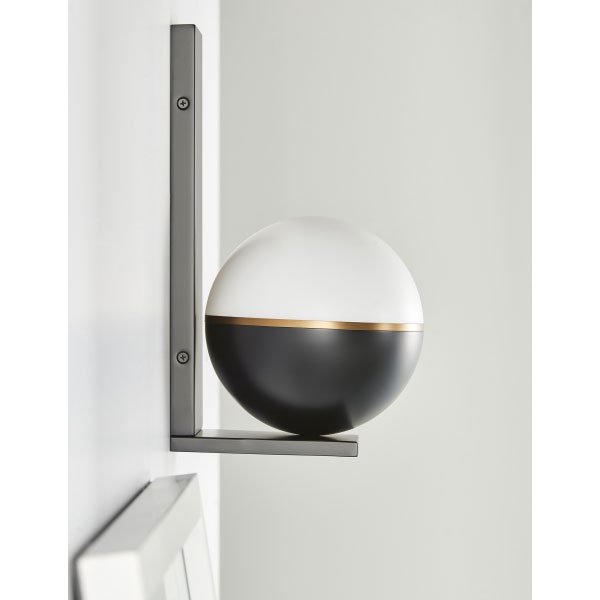 【TECH LIGHTING】アメリカ・ウォールライト「AKOVA」1灯Matte Black／Aged Brass（W180×H340mm）