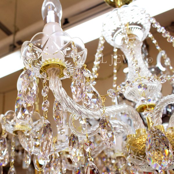 クリスタルシャンデリア 8灯 クリスタルシャンデリア 8灯｜シャンデリア専門店EL JEWEL