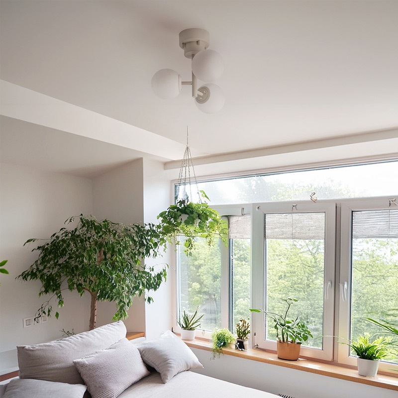 シーリングライト 3灯式 ガラス・金属製 LT-4750 モダンなボール型のシーリングライト3灯｜LED電球対応