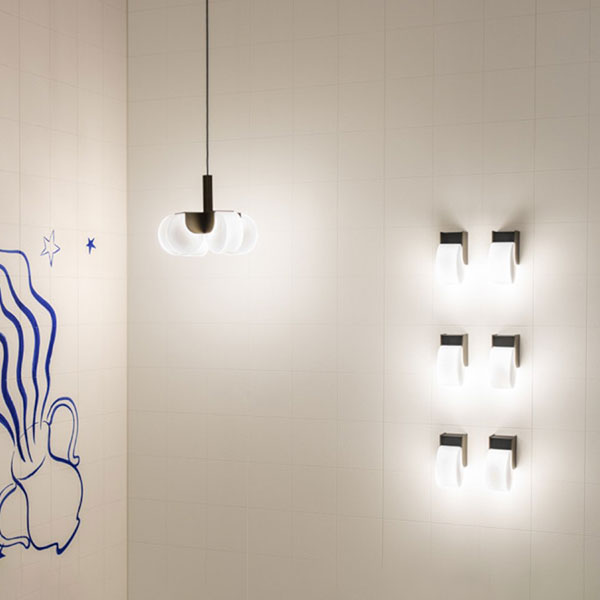 【TOOY】イタリア・デザイン照明「Stilla」ウォールライト（W92×D168×H211mm）