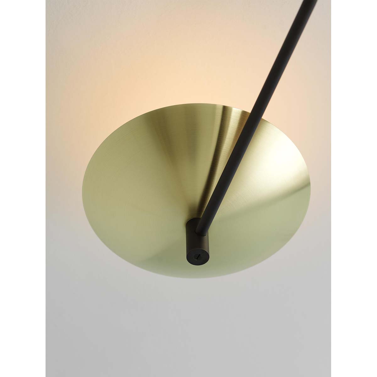 【ALLIED MAKER】 アメリカ・インテリア照明「Tangent 3 Torchiere」シーリングライト 3灯 カスタムカラー (W801×D883×H235mm)