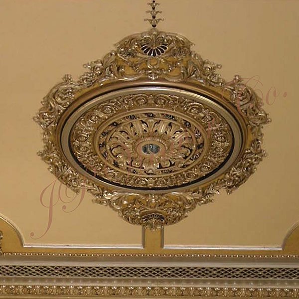 <b>日本初上陸【本物の宮殿スタイル】</b>アメリカ直輸入シーリングメダリオン(1311mm×2473mm)