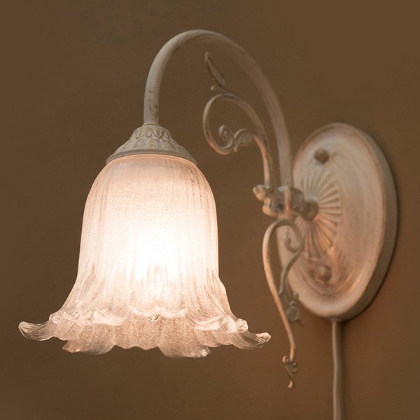 クラシカルウォールランプ1灯「イザベラ」・ホワイトブラッシュゴールド