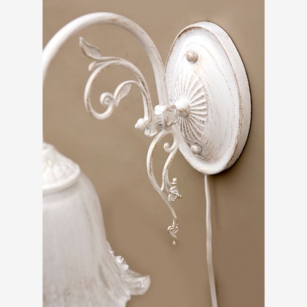 クラシカルウォールランプ1灯「イザベラ」・ホワイトブラッシュゴールド