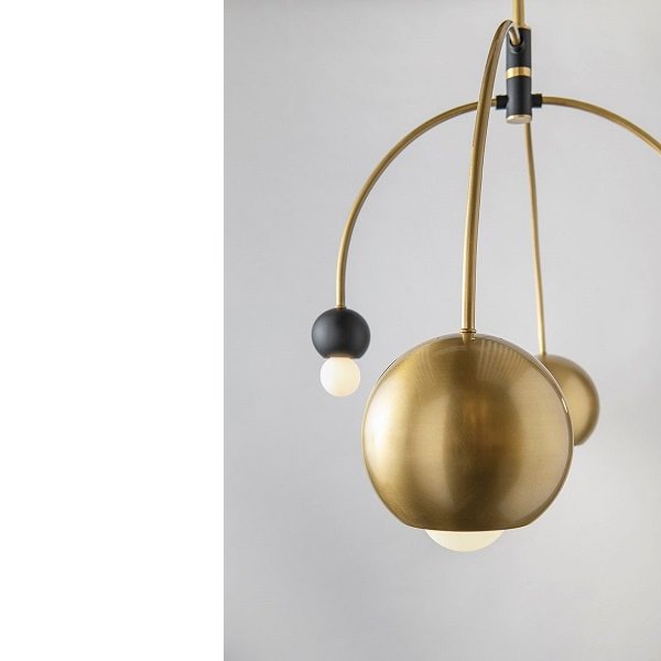 【MITZI】アメリカ・デザインシャンデリア「WILLOW」4灯・ゴールド×ブラック（W959×H585mm）