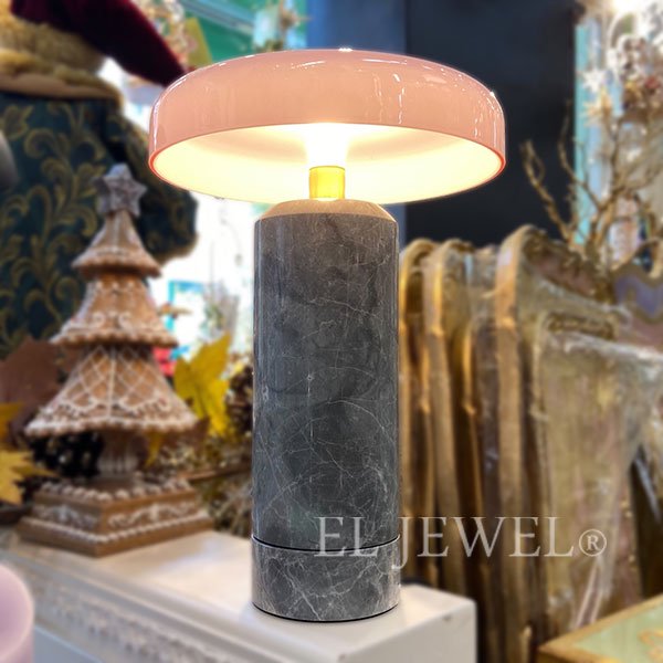 【70%OFF!アウトレット大特価セール】【3台在庫有!】【DESIGN BY US】デンマーク・北欧照明 テーブルライト 「TRIP」1灯(Φ170×H210mm)