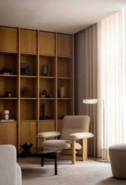 【Menu】北欧デザイン照明「Torso Portable table lamp, sand」テーブルライト(Φ120×H200mm)