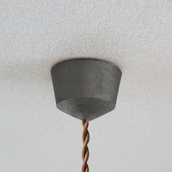 FUTAGAMI】「ペンダントランプ 円錐 削りだし」1灯・黒ムラ（φ180