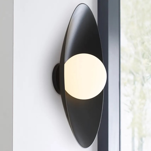 【TECH LIGHTING】アメリカ・ウォールライト「Joni 13 Wall」ブラック／ブラック（W178×D115×H331mm）