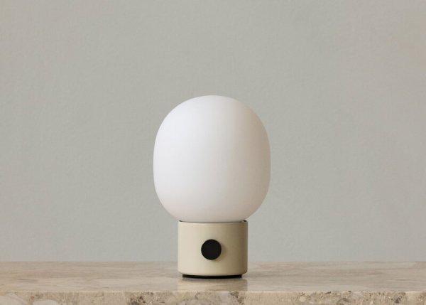 【Menu】北欧デザイン照明「JWDA Portable table lamp, alabaster white」テーブルライト(Φ145×H215mm)