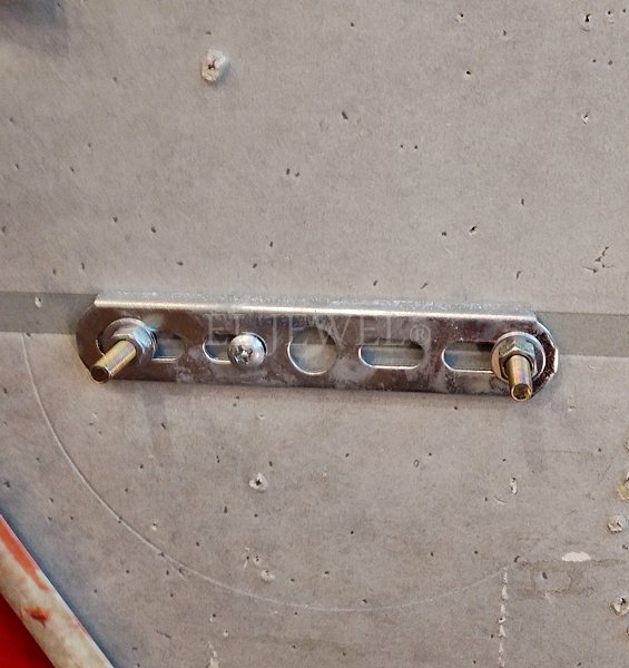 ヴィンテージ・ウォールランプ1灯（W120×D140×H290mm）