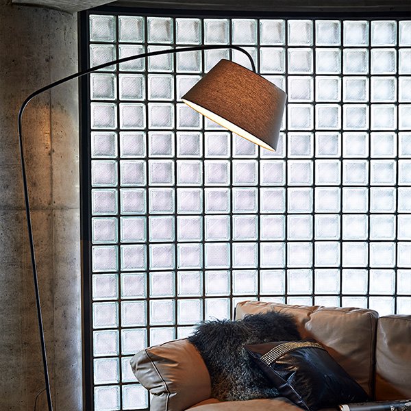 エスプレッソリビングフロアーランプ「Espresso」1灯・ブラウン／ホワイト（H1955mm）【業販対象外】