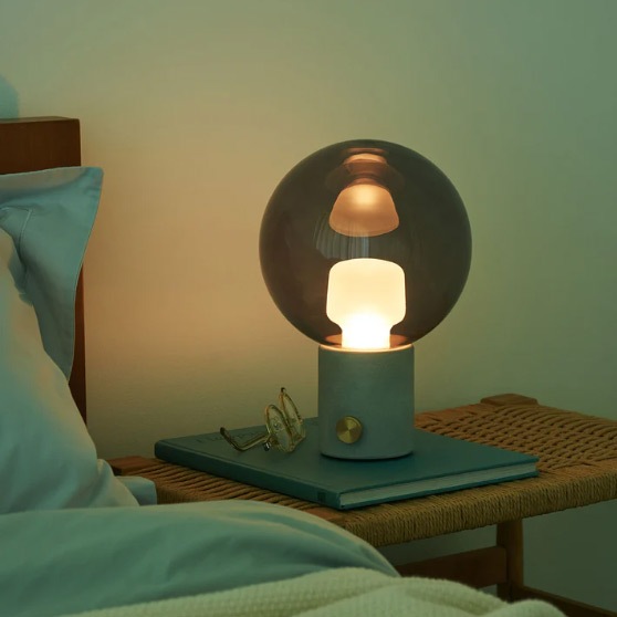 ユニバーLEDテーブルランプ「Univer LED-table lamp」6色 （Φ190