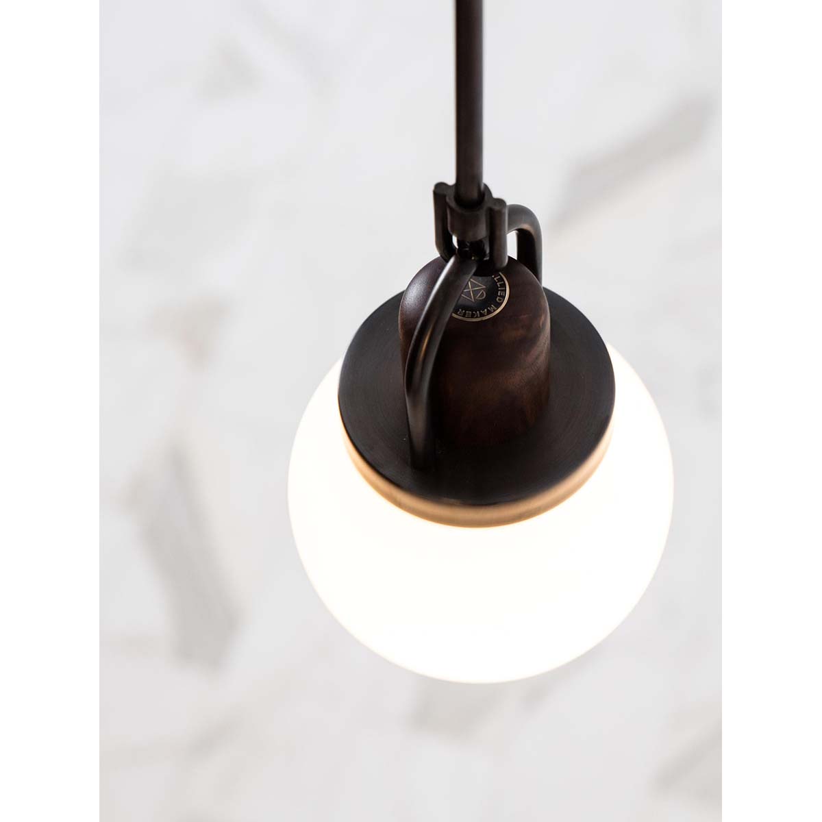 【ALLIED MAKER】 アメリカ・インテリア照明「Arc Globe 06