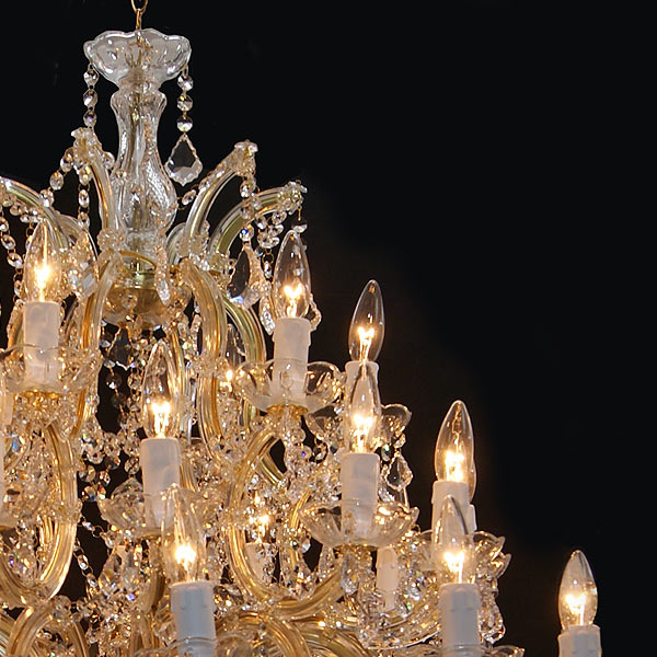 1台在庫有！】【LA LUCE】スワロフスキークリスタル使用シャンデリア