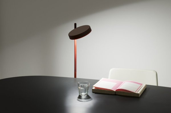 【Wästberg】北欧デザイン照明「w182 Pastille f2 floor lamp, oxide red」フロアライト(W240×D240×H1101mm)