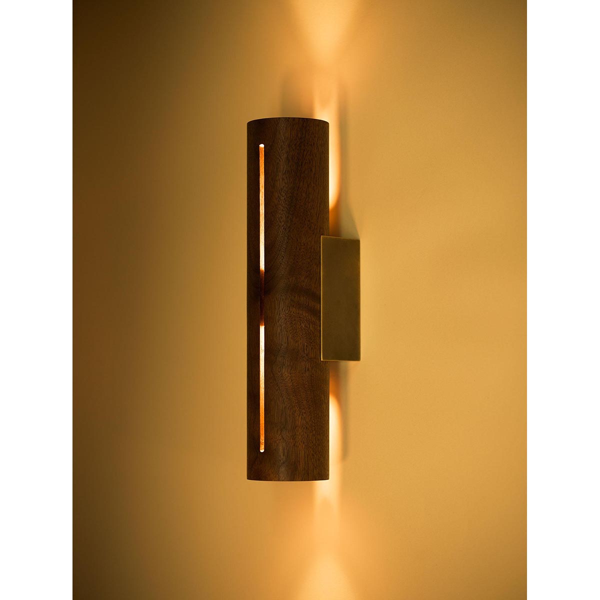 【ALLIED MAKER】 アメリカ・インテリア照明「Wood Court II 13