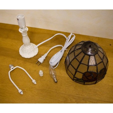 ステンドグラス・テーブルランプ「Tiffany Glass」 ドット(φ170×H310mm)