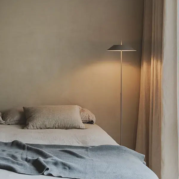【VIBIA】 スペイン・デザイン照明「Mayfair」フロアライト 全7色(φ300×H1470mm)