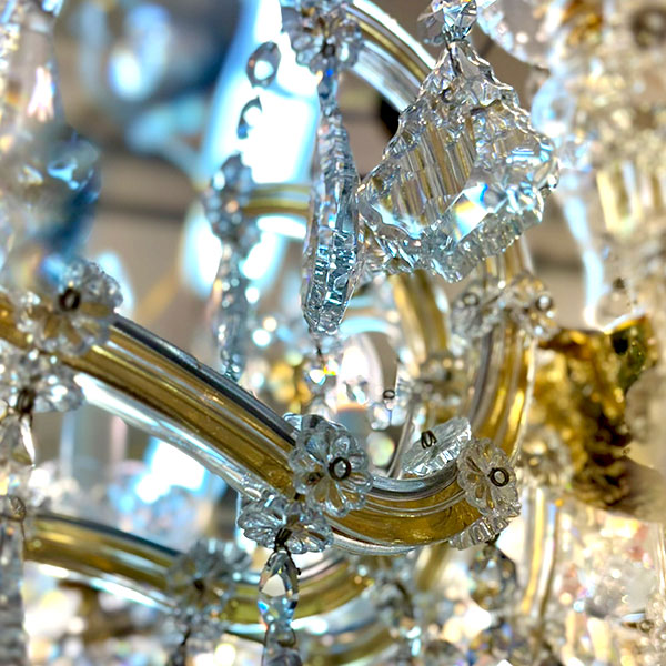 エレガントなクリスタルシャンデリア Dotzauer】オーストリア・最上級クリスタルシャンデリア10灯