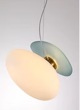 【リーズナブル】デザイン照明 LEDペンダントライト ブルー×ホワイト（W300×H300mm） 