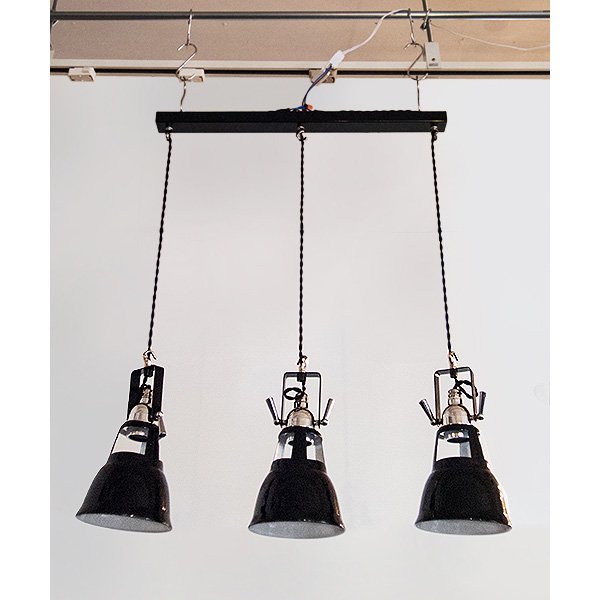 ホーローペンダントライト3灯・ブラック（W670mm）