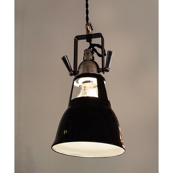 ホーローペンダントライト3灯・ブラック（W670mm）