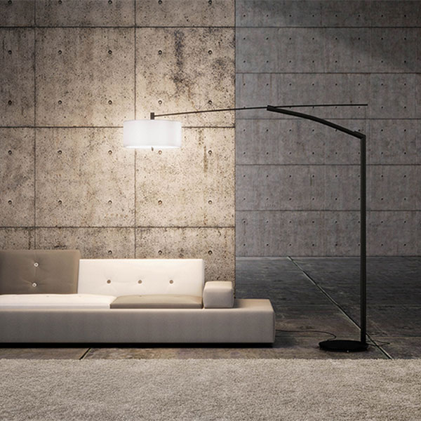 【VIBIA】 スペイン・デザイン照明「Balance」フロアライト　ブラック／シルバー（W2150×H2100mm）