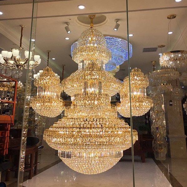 【12月15日迄特別値引】イタリア製 豪華シャンデリア（美品）グリーン&ゴールド 特大高級エンパイア型クリスタルシャンデリア 360灯（Φ2500×H3000mm