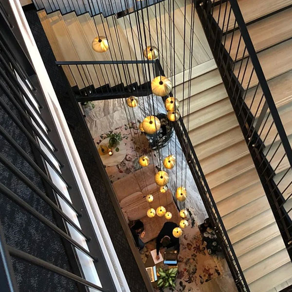 【TOOY】イタリア・デザイン照明「Muse」シーリングペンダントライト　ゴールド（φ150×H110mm）