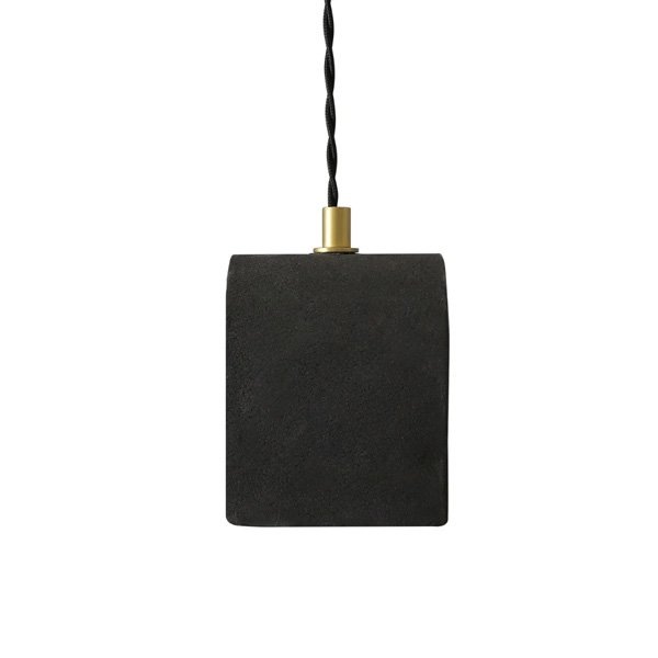 【Mullan】アイルランド・「TANSY」オーガニックセラミックペンダントライト1灯・BLACK CLAY（W120×H140mm）