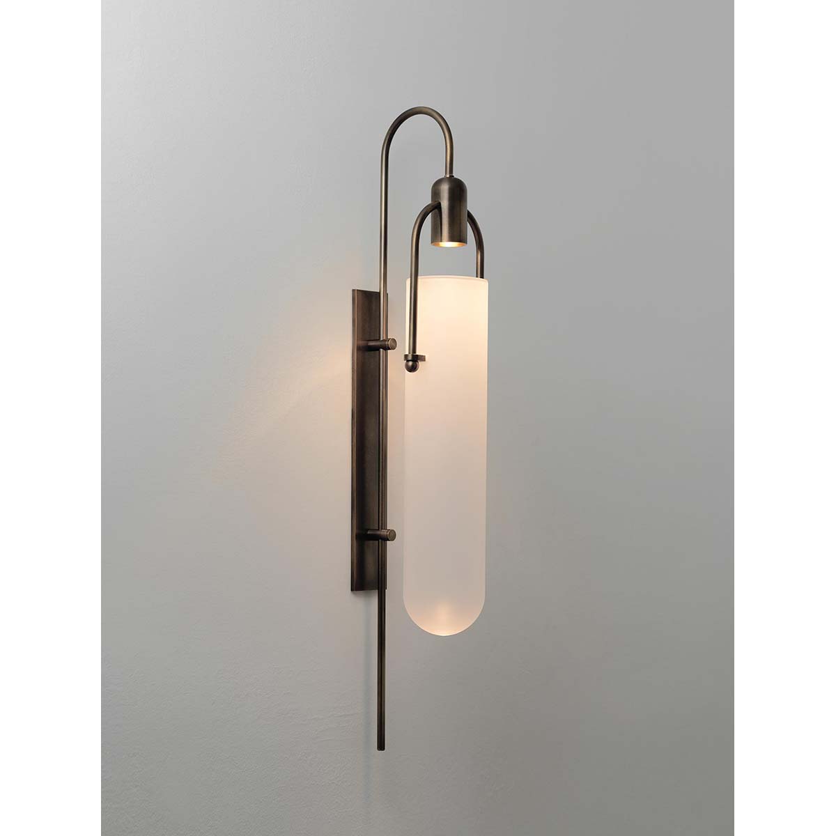 【ALLIED MAKER】 アメリカ・インテリア照明「Arc Well Sconce 22