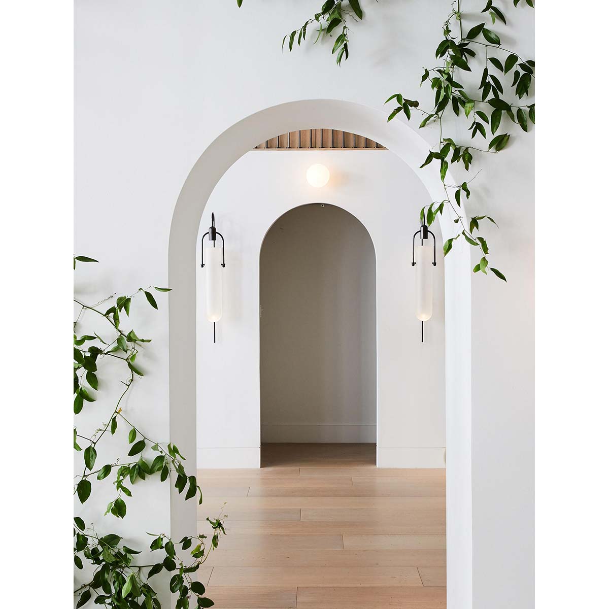 【ALLIED MAKER】 アメリカ・インテリア照明「Arc Well Sconce 22