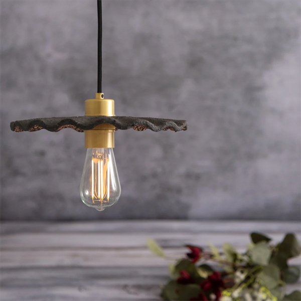 【Mullan】アイルランド・「KAPOK」オーガニックセラミックペンダントライト1灯・BLACK CLAY(W270×H95mm)