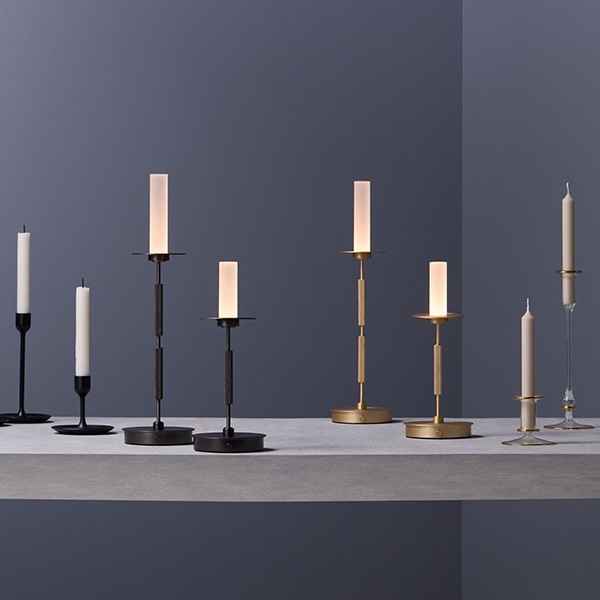 テンポLEDテーブルランプ S「Tempo LED-table lamp (S)」ダークブロンズ／ライトゴールド（φ120×H310mm）【業販対象外】