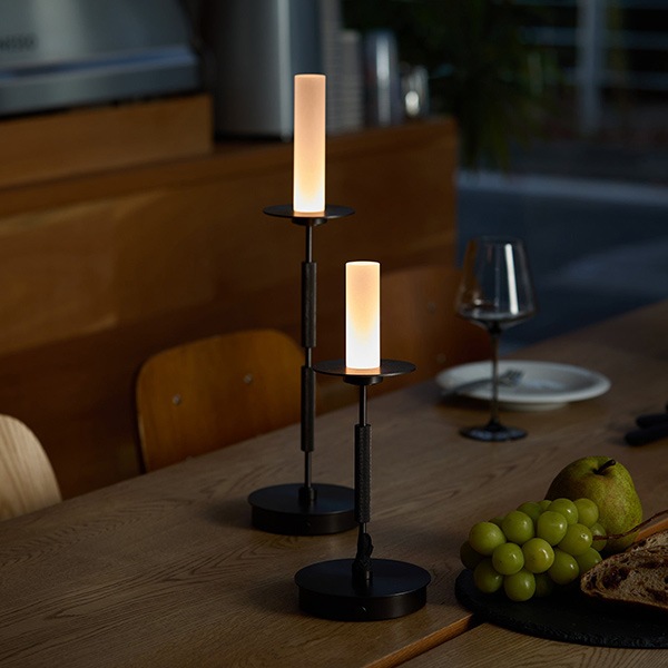 テンポLEDテーブルランプ S「Tempo LED-table lamp (S)」ダークブロンズ／ライトゴールド（φ120×H310mm）【業販対象外】