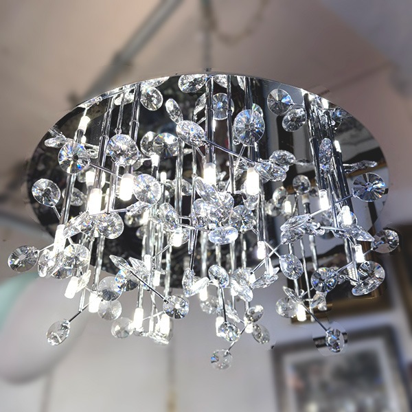 【１台在庫有！】【LA LUCE】デザインクリスタルシーリングシャンデリア 26灯 クローム(φ650×H240mm)