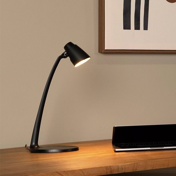 【LUCIDE】ベルギー デザイン照明 テーブルライト「LUDO」Black（φ191×H402×D156mm）