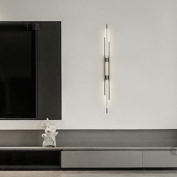 インテリア照明 モダンLEDウォールライト ブラック／ゴールド（W70×H800～1000mm）