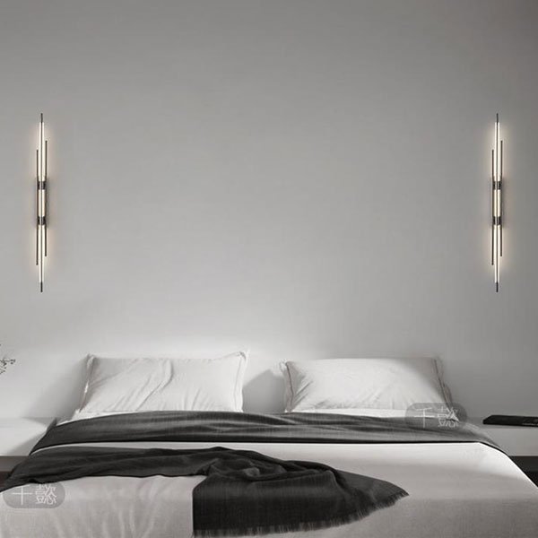 インテリア照明 モダンLEDウォールライト ブラック／ゴールド（W70×H800～1000mm）