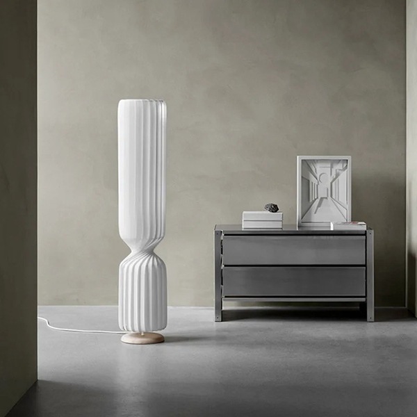 デザイン照明　シルクシェードフロアライト　ホワイト（H1070／1270／1470mm）