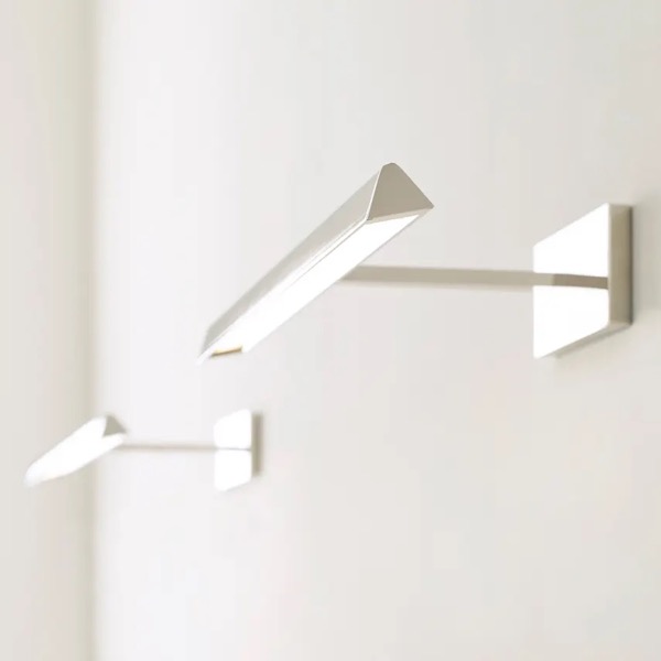 【TECH LIGHTING】アメリカ・ウォールライト「Dessau 12 Picture Light」シルバー（W326×D219×H77mm）