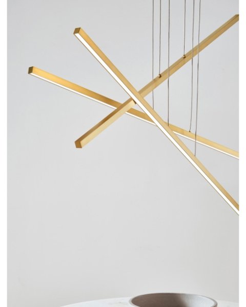 【TECH LIGHTING】アメリカ・ライナーペンダントライト「ESSENCE TRIO」3灯Aged Brass(W1270×L450×H460mm)