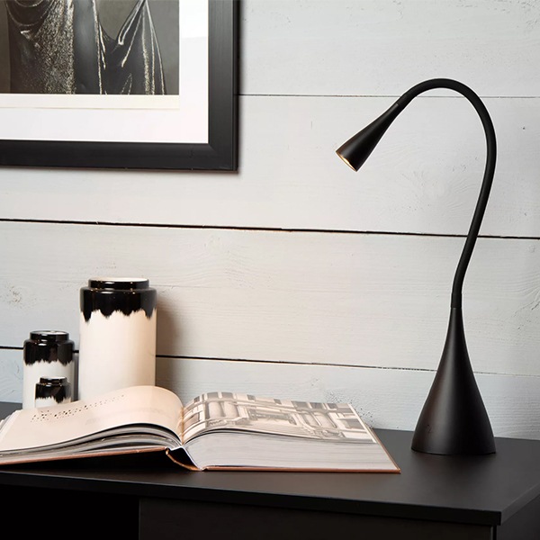 【LUCIDE】ベルギー デザイン照明 テーブルライト「ZOZY」Black（φ112×H485mm）