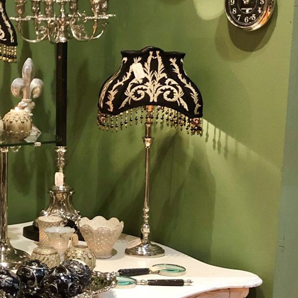 【2台在庫限り】【Dutch Style】オランダ-アンティーク調テーブルランプ ブラック(φ300×H510mm)