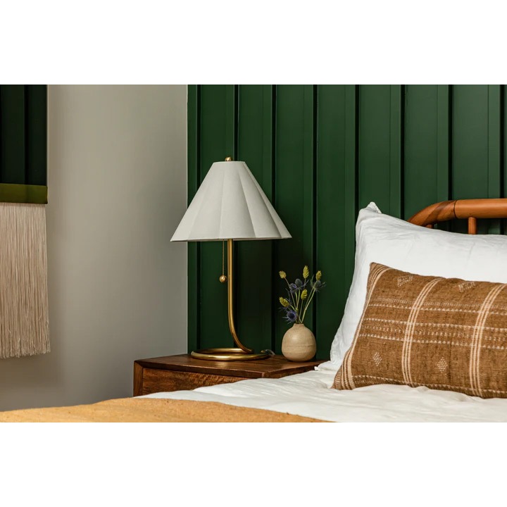 【MITZI】アメリカ・デザイン照明 テーブルライト「Martha」1灯 ゴールド（Φ360×H580mm）