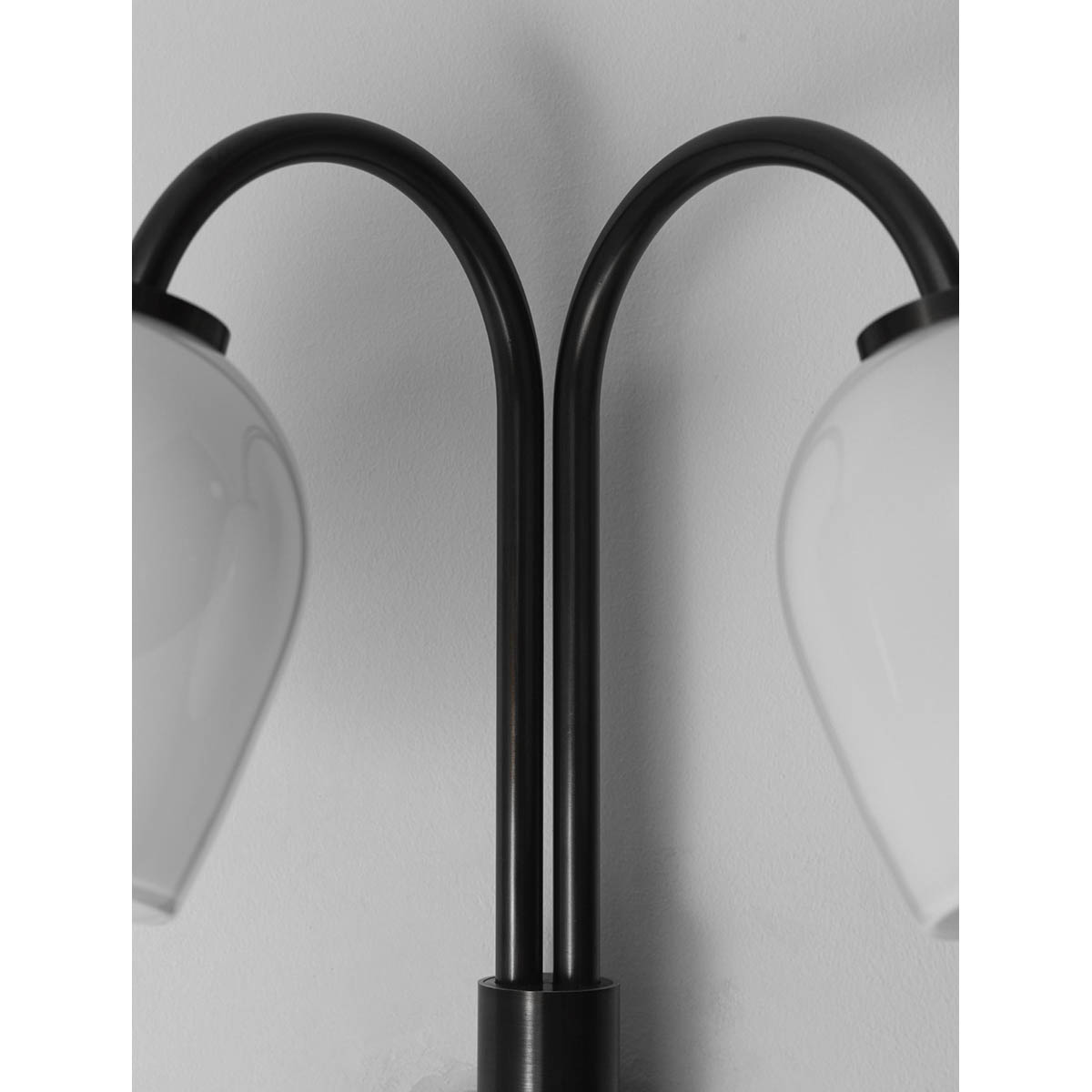 【ALLIED MAKER】 アメリカ・インテリア照明「Dual Crux Sconce」ウォールライト 2灯 カスタムカラー (W362×D216×H401mm)