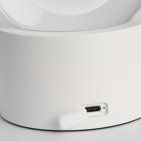 【TECH LIGHTING】アメリカ・テーブルライト「Mina Accent Rechargeable Table Lamp」ホワイト（W102×D102×H140mm）