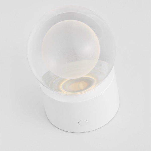 【TECH LIGHTING】アメリカ・テーブルライト「Mina Accent Rechargeable Table Lamp」ホワイト（W102×D102×H140mm）