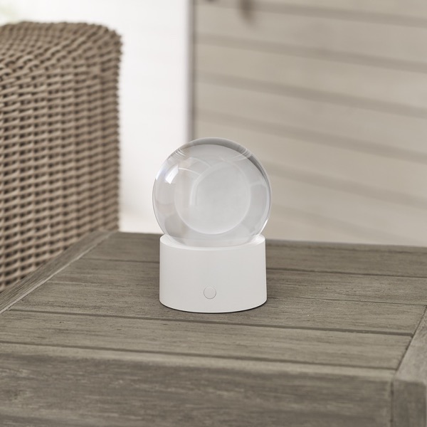 【TECH LIGHTING】アメリカ・テーブルライト「Mina Accent Rechargeable Table Lamp」ホワイト（W102×D102×H140mm）